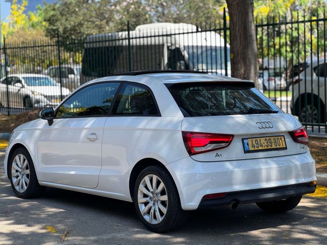 אאודי A1
