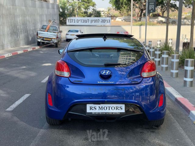 יונדאי ולוסטר