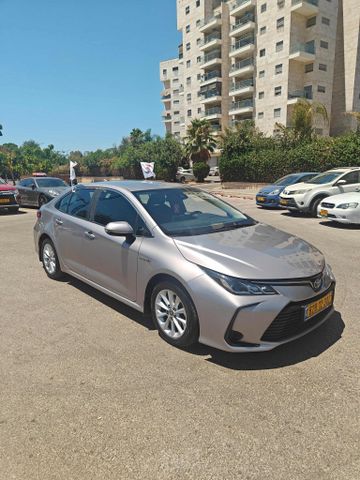 מודעת רכב טויוטה קורולה
