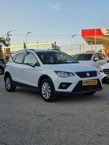 סיאט ארונה