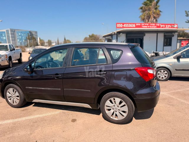 סוזוקי SX4