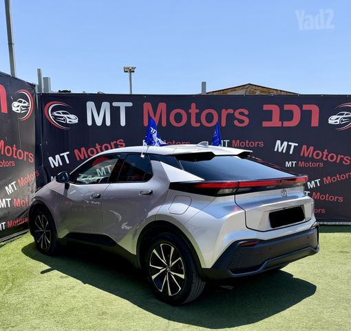 טויוטה C-HR