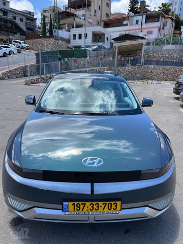 יונדאי איוניק 5