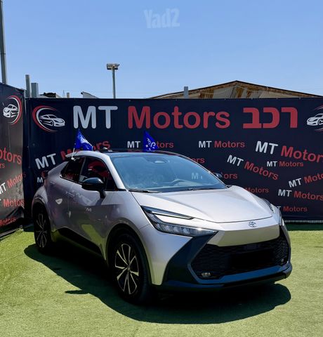טויוטה C-HR