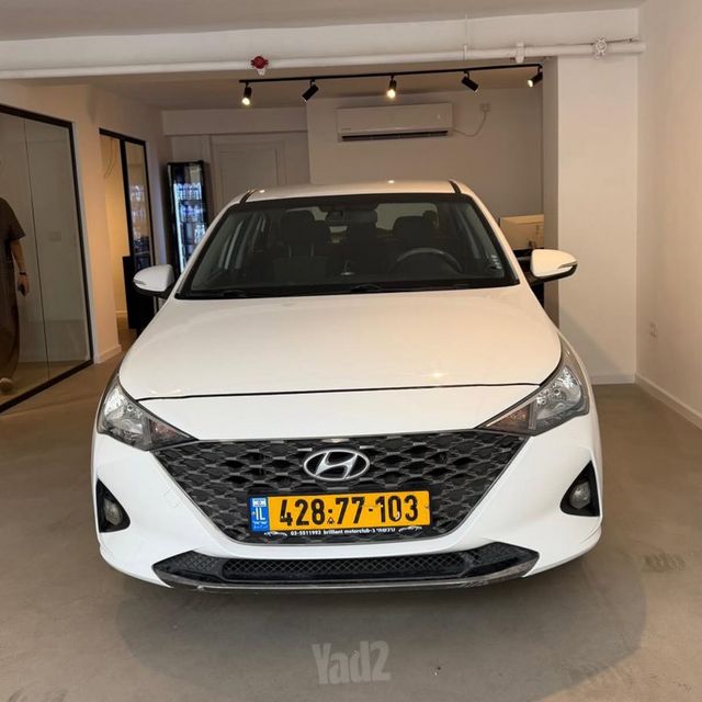 יונדאי אקסנט i25