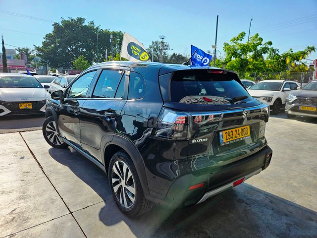 סוזוקי S-Cross