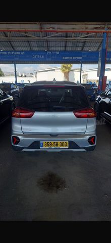 קיה נירו פלוס
