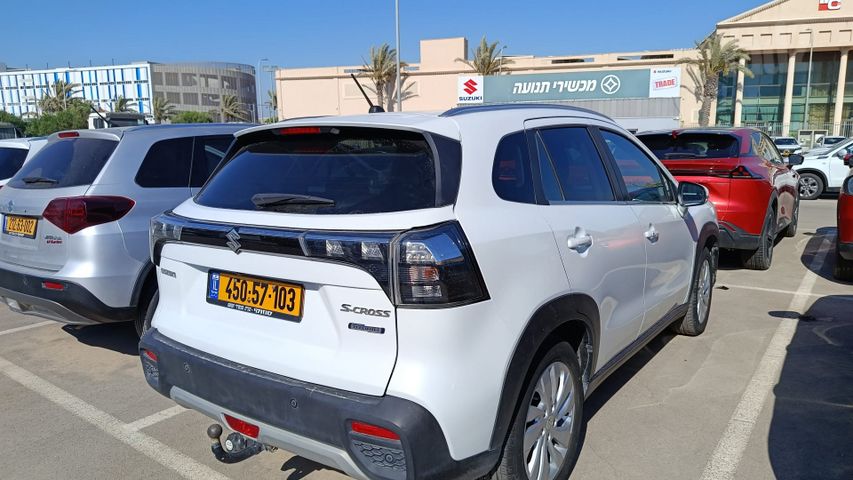 סוזוקי S-Cross