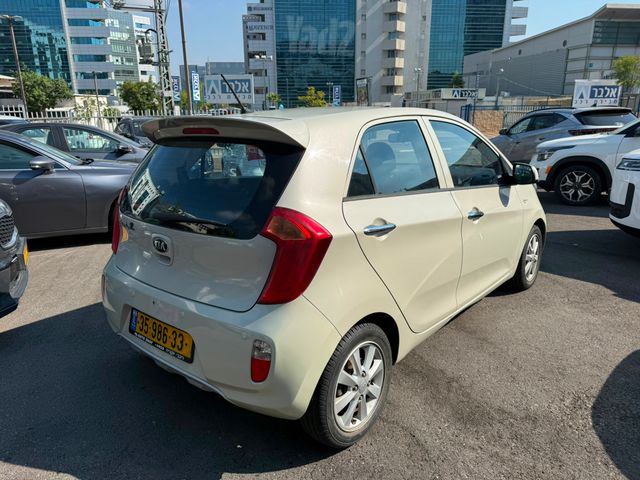 קיה פיקנטו