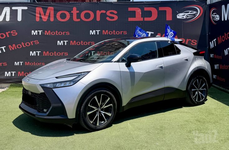 מודעת רכב טויוטה C-HR