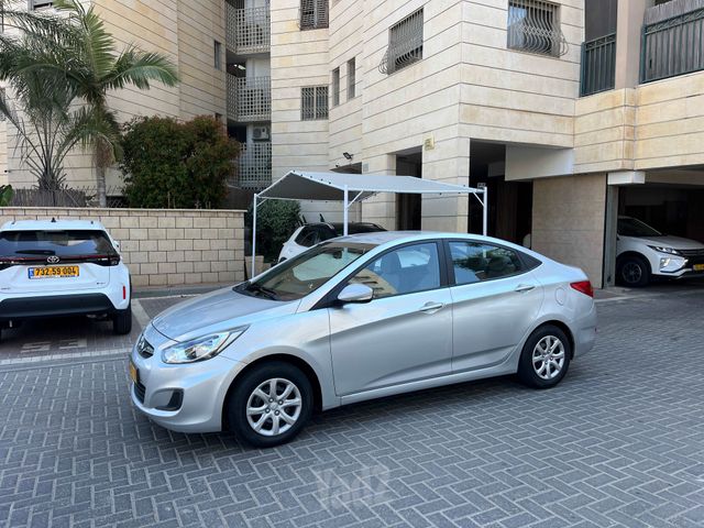 מודעת רכב יונדאי אקסנט i25