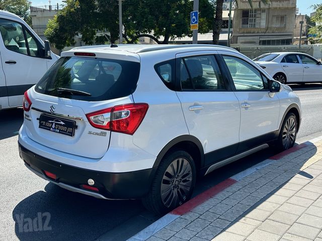 סוזוקי קרוסאובר
