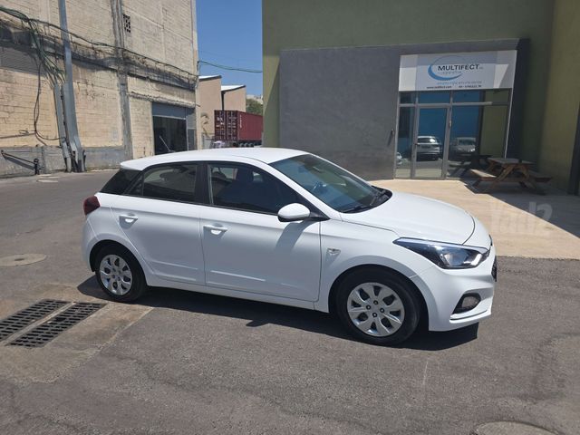 יונדאי i20