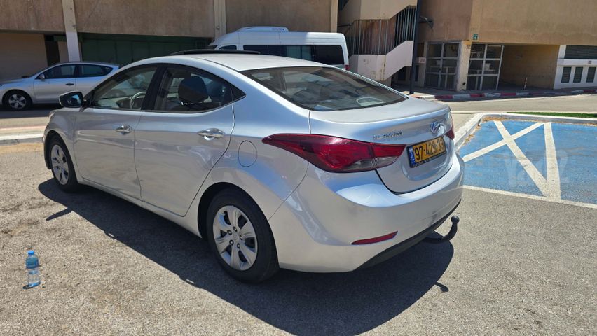 יונדאי I35