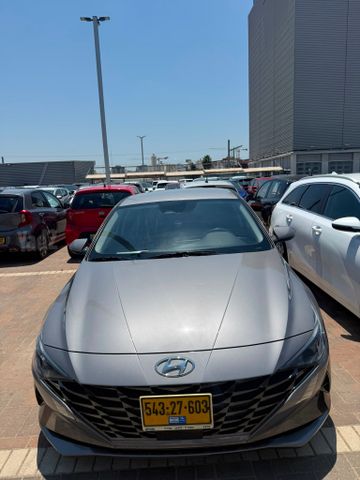 יונדאי אלנטרה