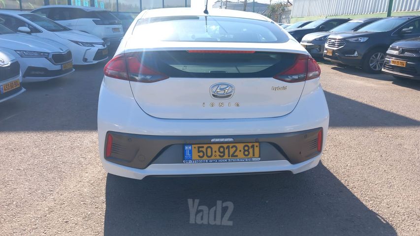 יונדאי איוניק