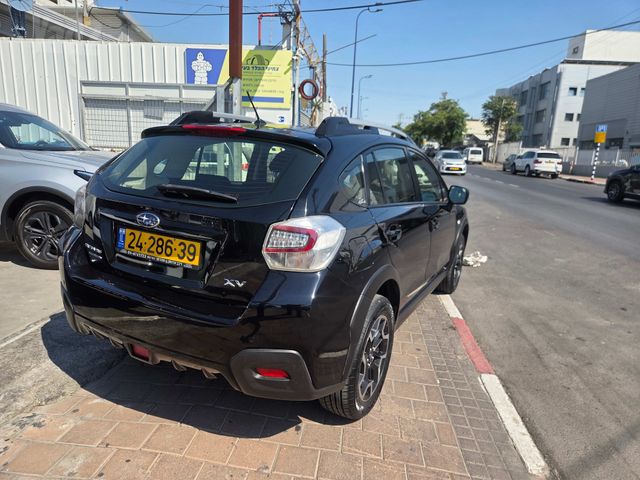 סובארו XV