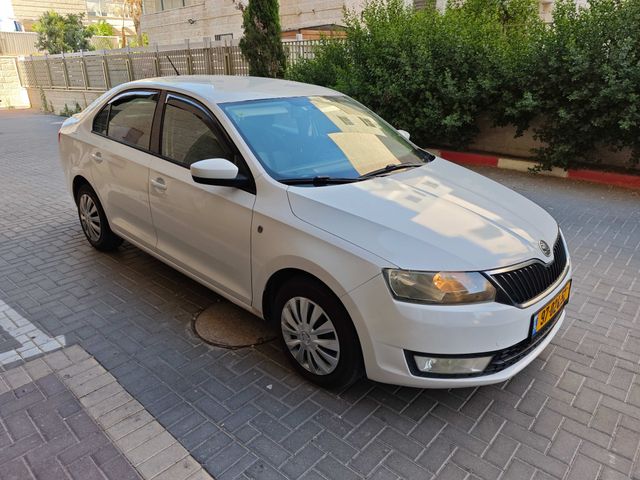 סקודה ראפיד