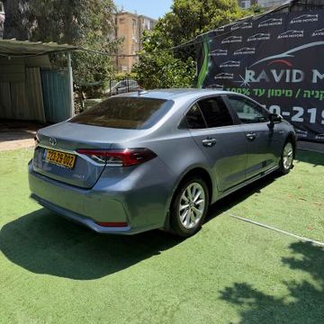 טויוטה קורולה