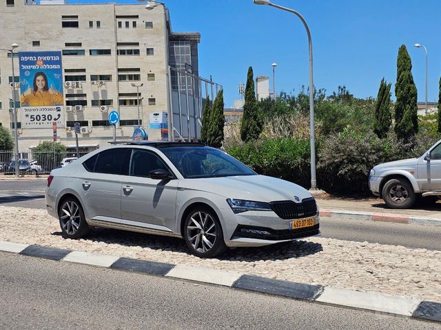 סקודה סופרב