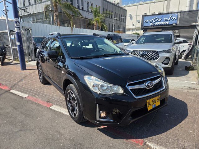 מודעת רכב סובארו XV