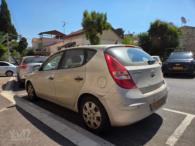 מודעת רכב יונדאי i30