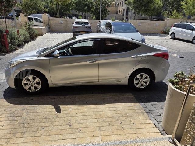 יונדאי I35