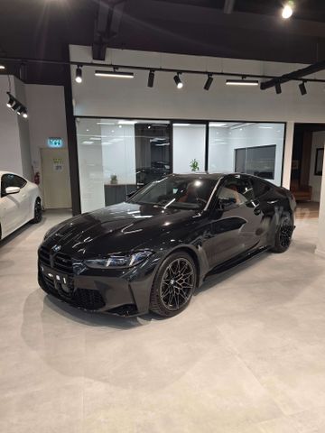 מודעת רכב ב מ וו M4