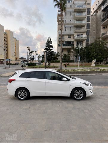 יונדאי i30
