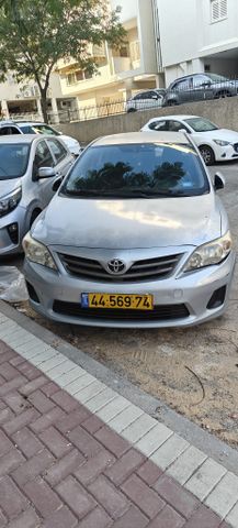 מודעת רכב טויוטה קורולה