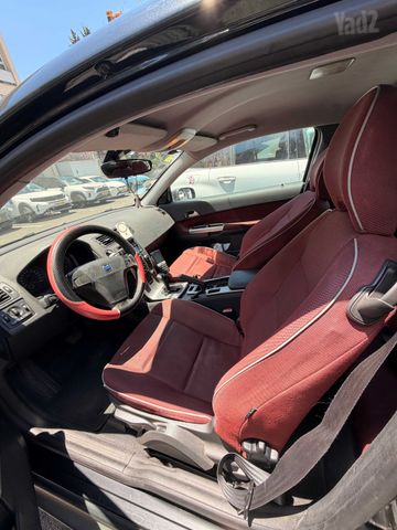וולוו C30