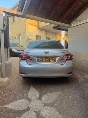 טויוטה קורולה