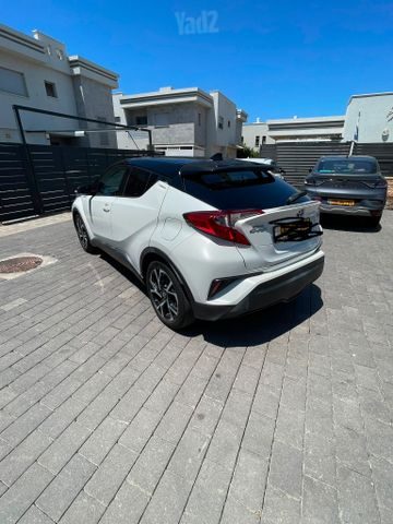 טויוטה C-HR