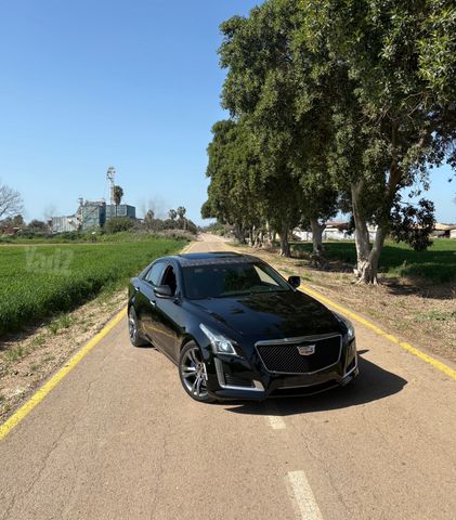 קאדילק CTS