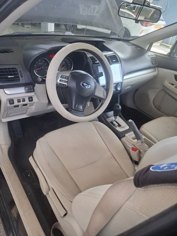מודעת רכב סובארו XV