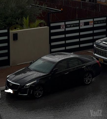 מודעת רכב קאדילק CTS