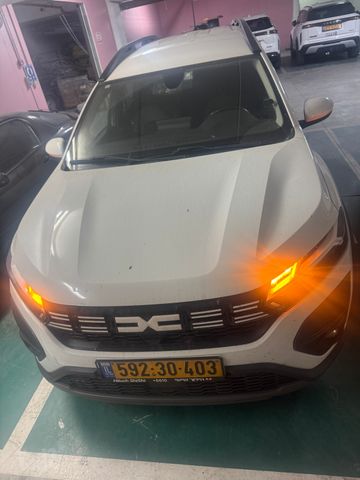 מודעת רכב דאצ'יה ג׳וגר
