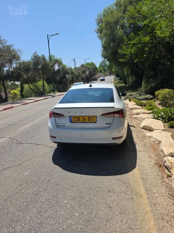 סקודה אוקטביה