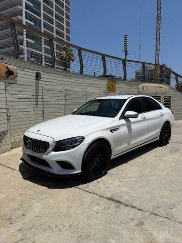 מרצדס-בנץ C-class