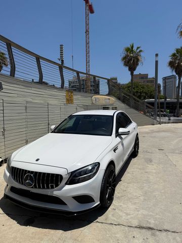 מרצדס-בנץ C-class