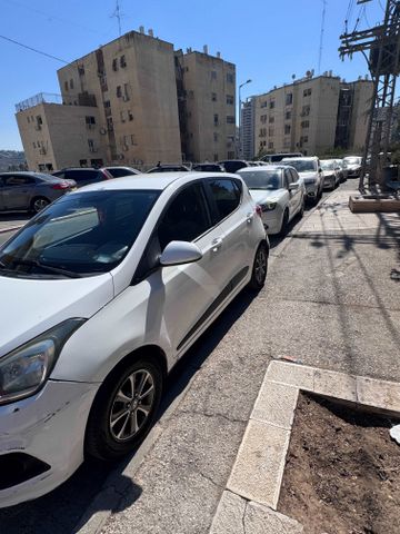 יונדאי i10