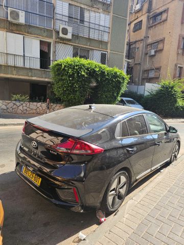 יונדאי איוניק