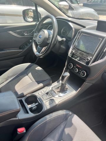 סובארו XV