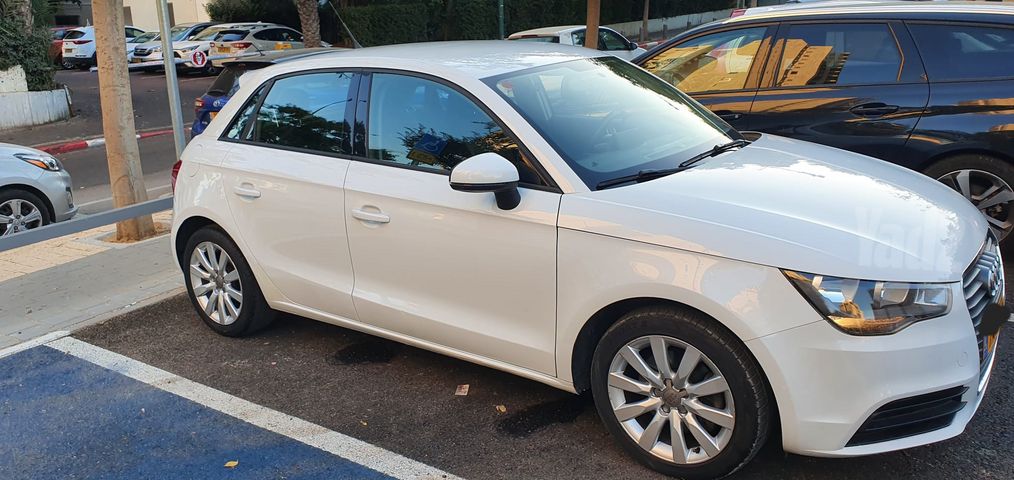 אאודי A1