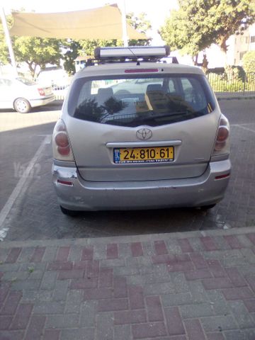מודעת רכב טויוטה קורולה ורסו