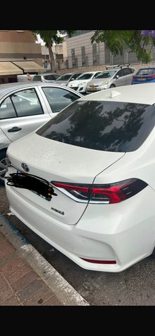 טויוטה קורולה