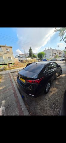יונדאי אקסנט i25