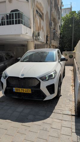 מודעת רכב ב מ וו iX2