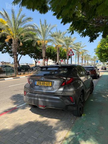 טויוטה C-HR