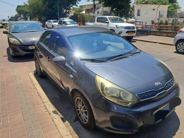 מודעת רכב קיה ריו